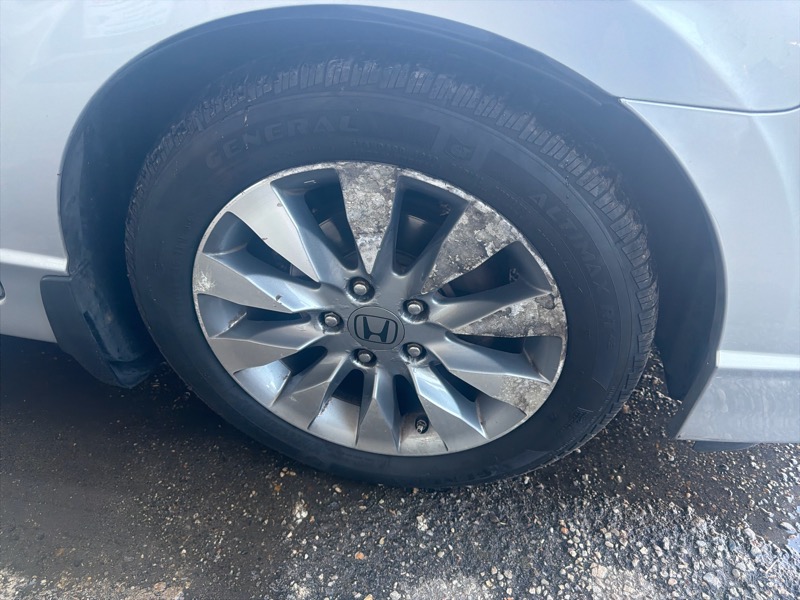 Honda Civic EX Sedan 5-Speed AT 2009