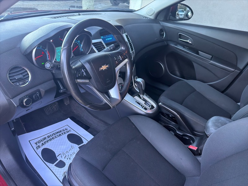 Chevrolet Cruze 1LT 2011