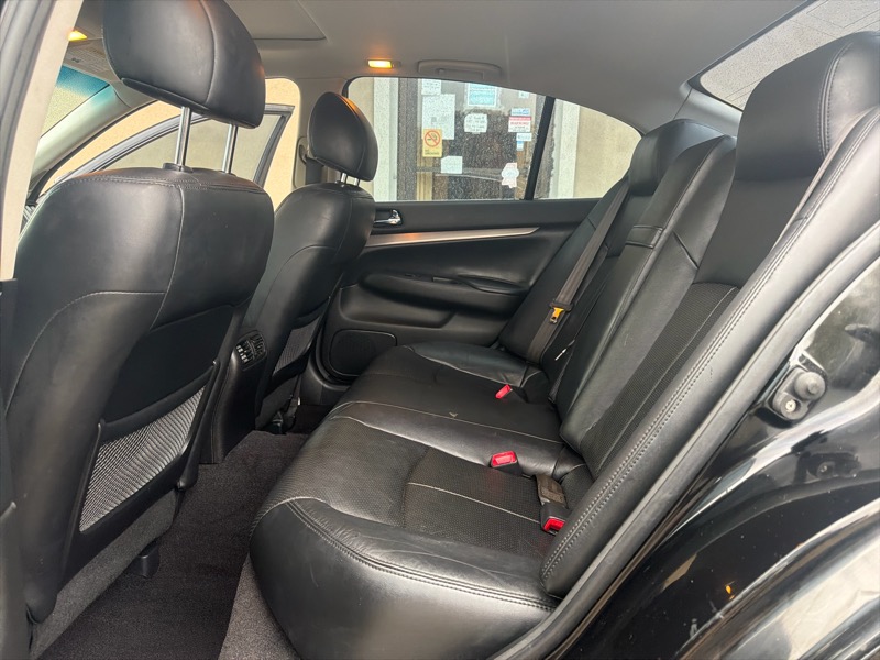 Infiniti G Sedan G37 2010