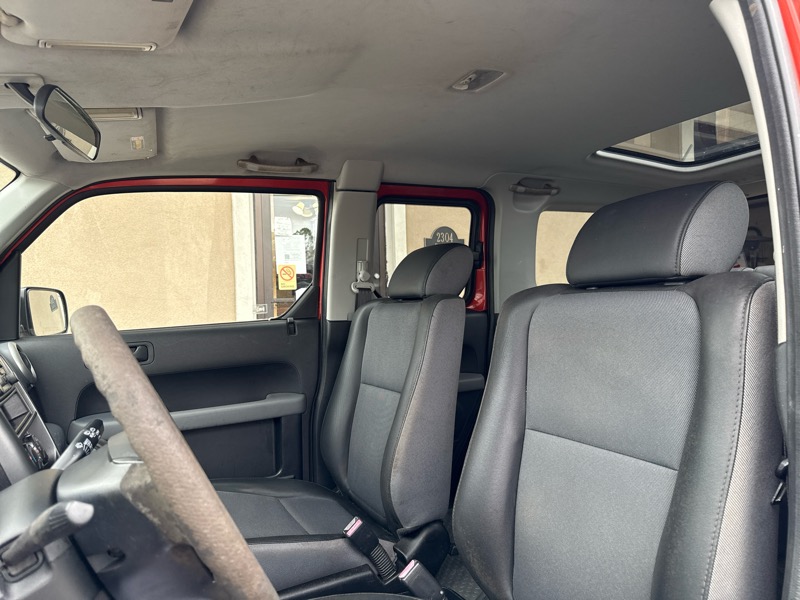 Honda Element LX 4WD 4-spd AT 2005