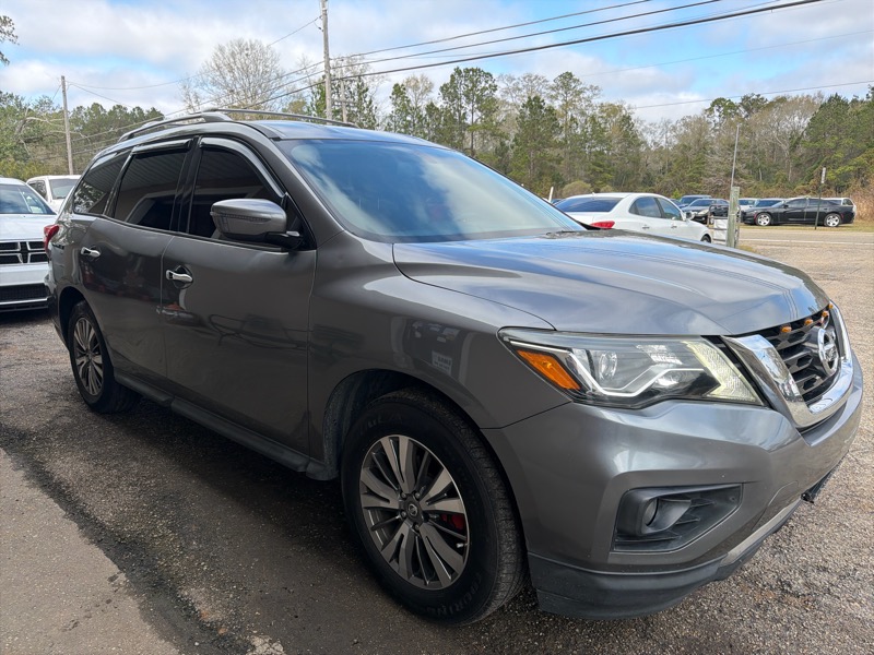 Nissan Pathfinder S 2WD 2018