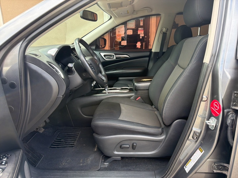 Nissan Pathfinder S 2WD 2018