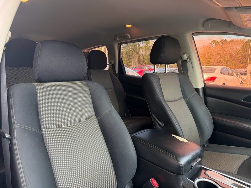 Nissan Pathfinder S 2WD 2018