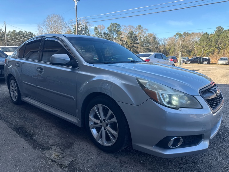 Subaru Legacy 3.6R Limited 2013
