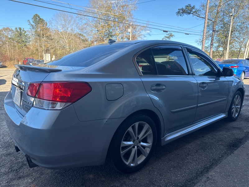 Subaru Legacy 3.6R Limited 2013