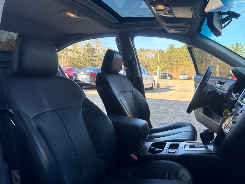 Subaru Legacy 3.6R Limited 2013