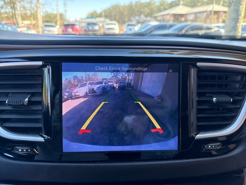 Chrysler Pacifica Touring-L 2017