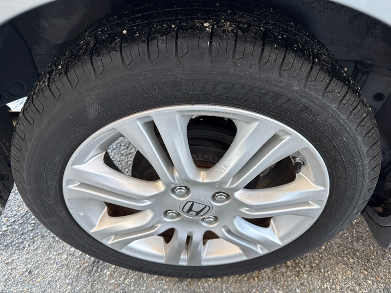 Honda Fit Sport 5-Speed AT 2010