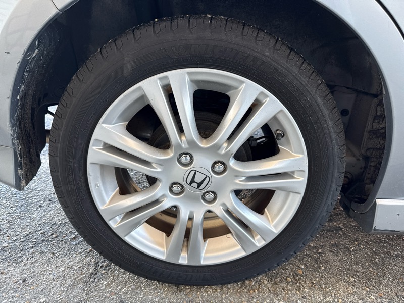 Honda Fit Sport 5-Speed AT 2010