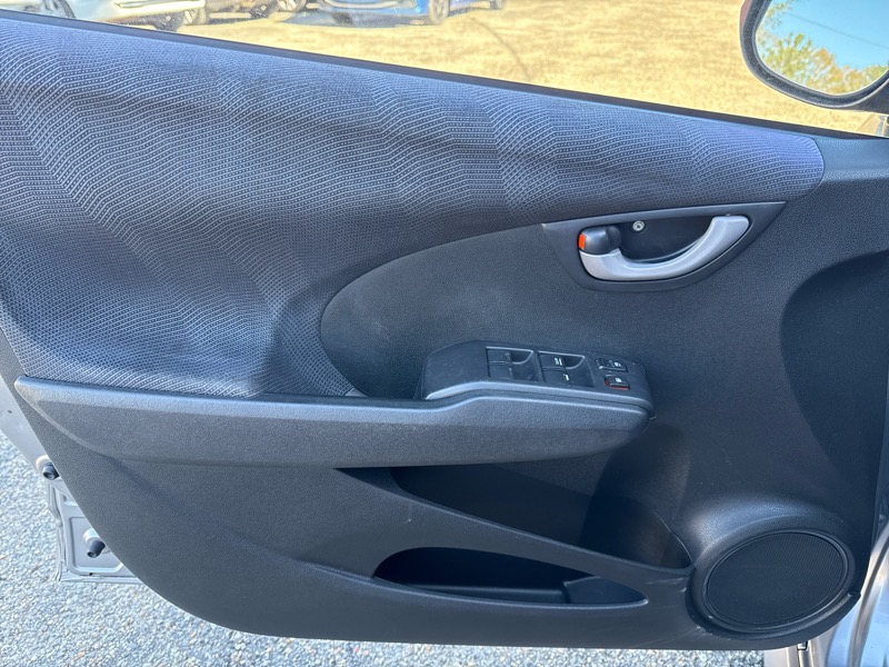 Honda Fit Sport 5-Speed AT 2010