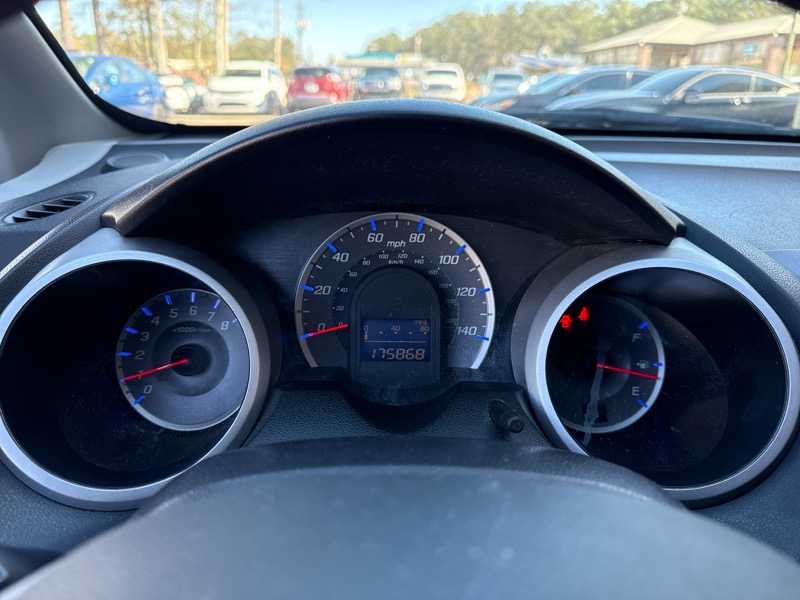 Honda Fit Sport 5-Speed AT 2010