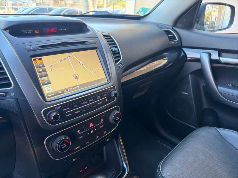 Kia Sorento SX V6 AWD 2015