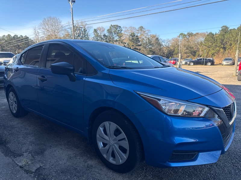 Nissan Versa S CVT 2021