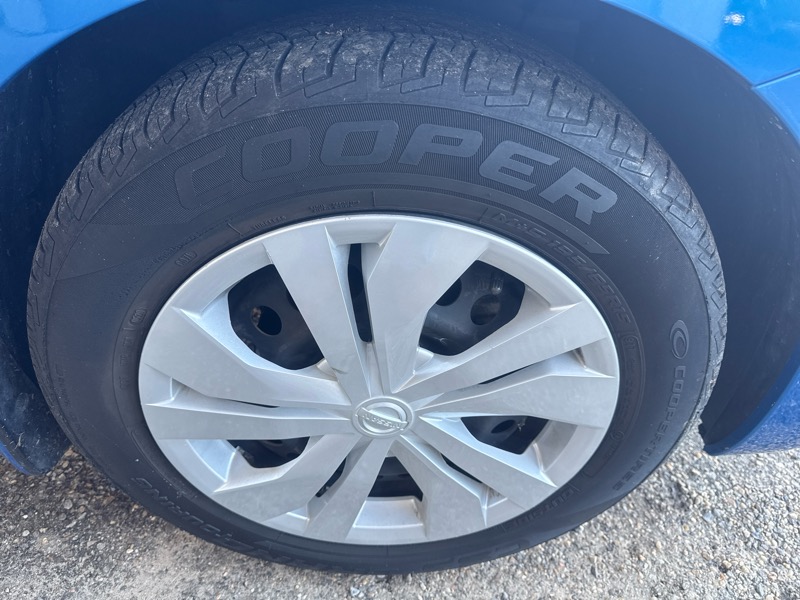 Nissan Versa S CVT 2021