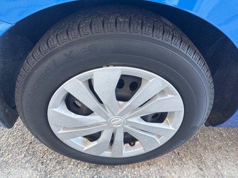 Nissan Versa S CVT 2021