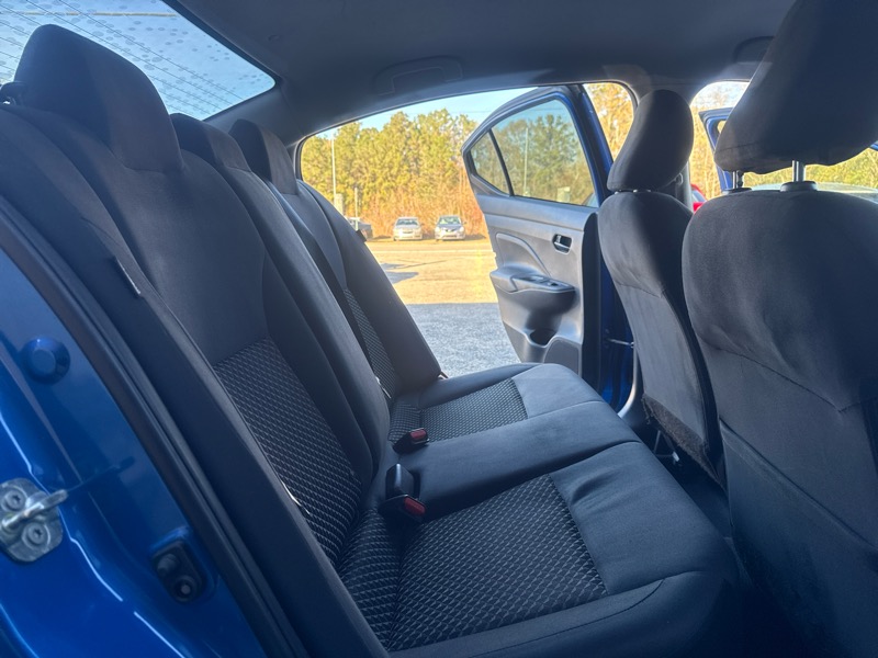 Nissan Versa S CVT 2021