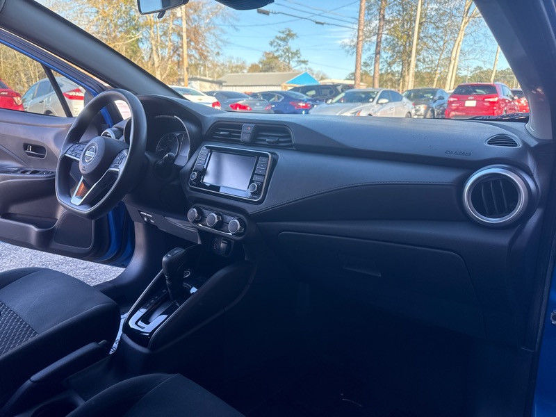 Nissan Versa S CVT 2021