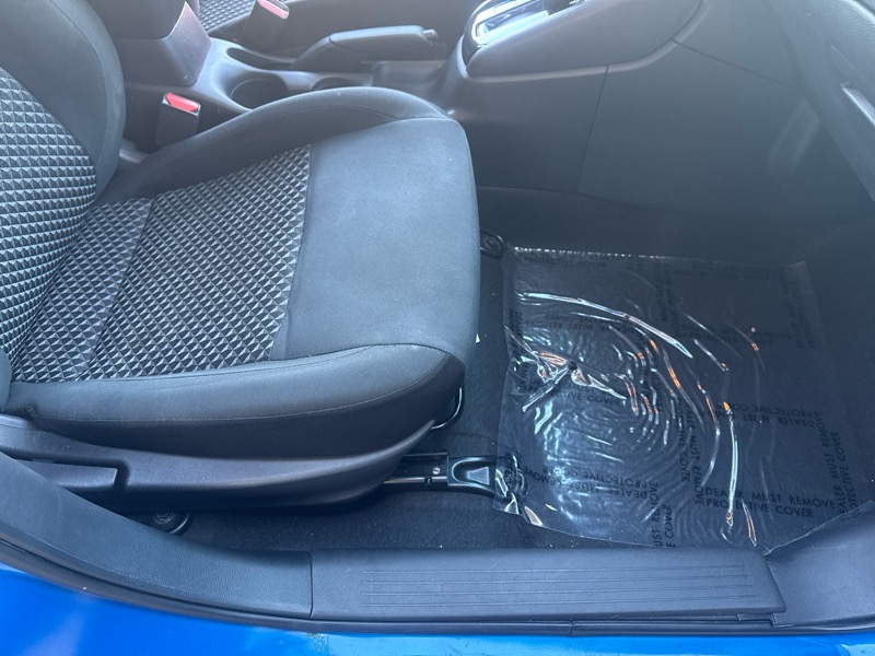 Nissan Versa S CVT 2021