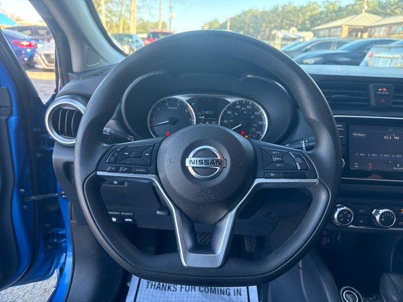 Nissan Versa S CVT 2021