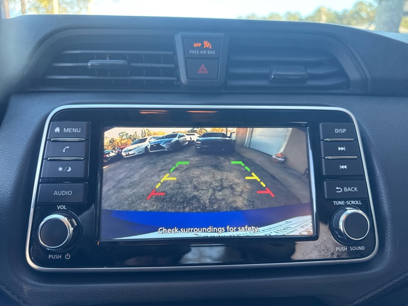 Nissan Versa S CVT 2021