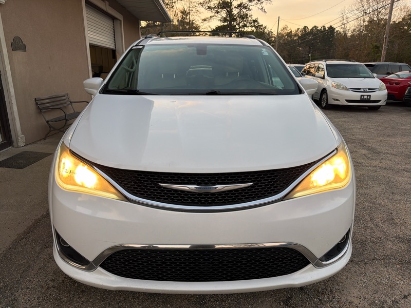 Chrysler Pacifica Touring-L 2017