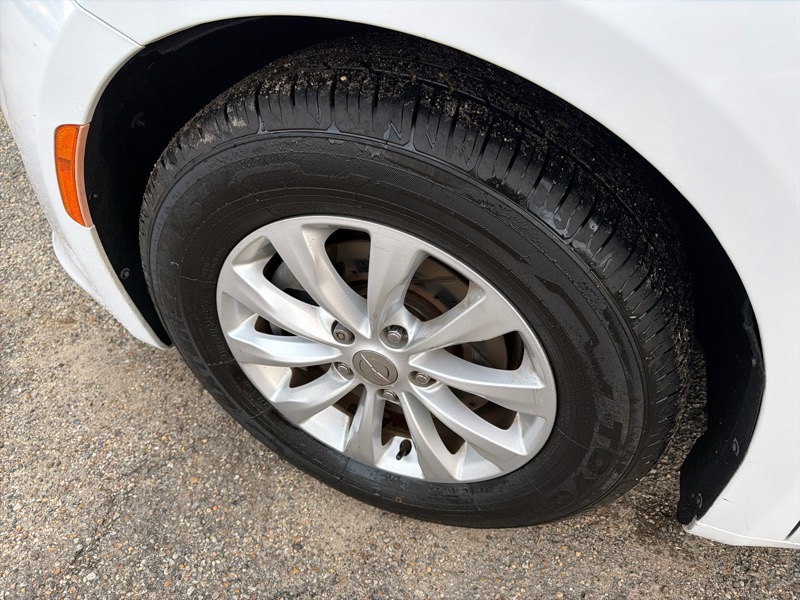 Chrysler Pacifica Touring-L 2017