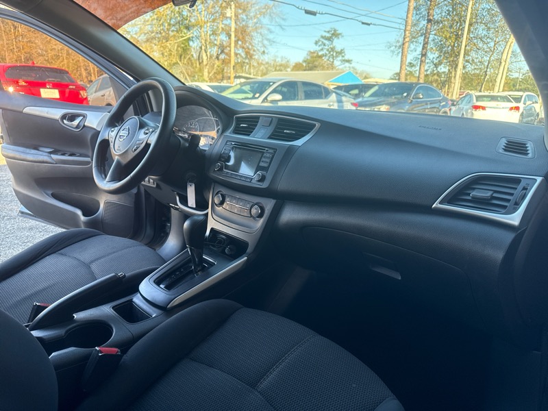 Nissan Sentra S CVT 2018