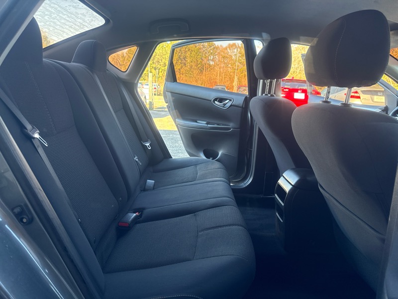 Nissan Sentra S CVT 2018