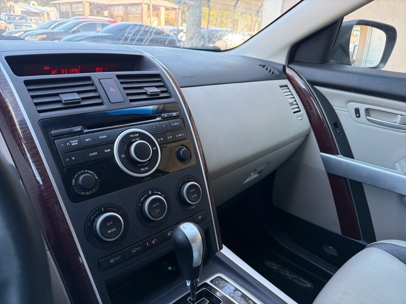 Mazda CX-9 Touring FWD 2008