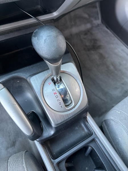 Honda Civic 4dr Sdn DX Auto 2007