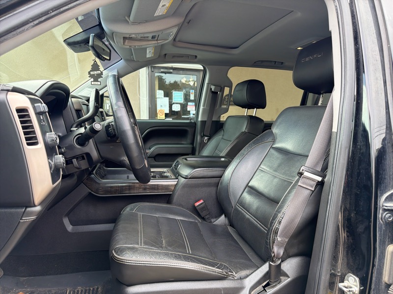 GMC Sierra 1500 Denali Crew Cab Short Box 4WD 2015