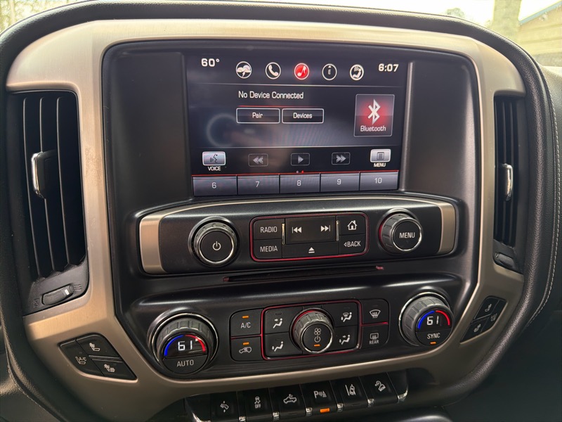 GMC Sierra 1500 Denali Crew Cab Short Box 4WD 2015
