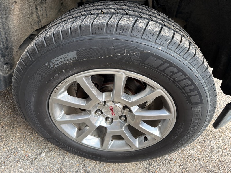 GMC Sierra 1500 Denali Crew Cab Short Box 4WD 2015