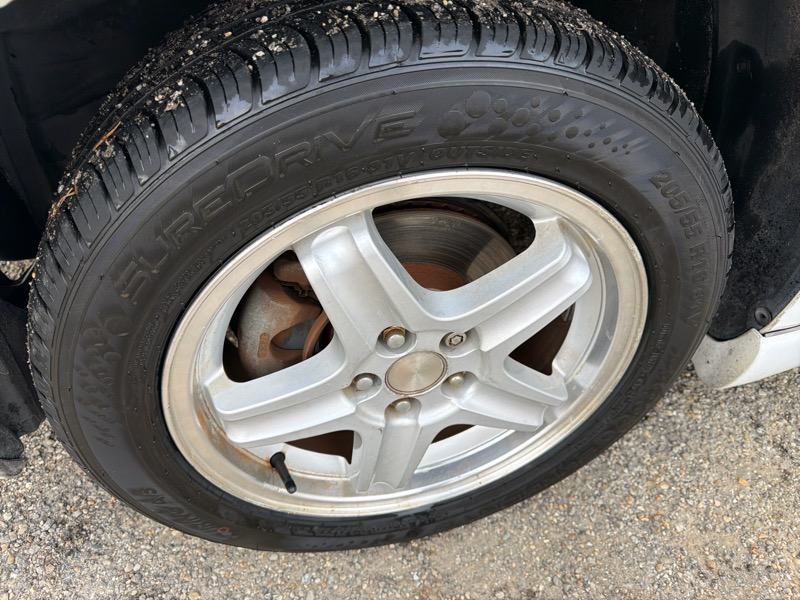 Toyota Matrix 2WD 2004