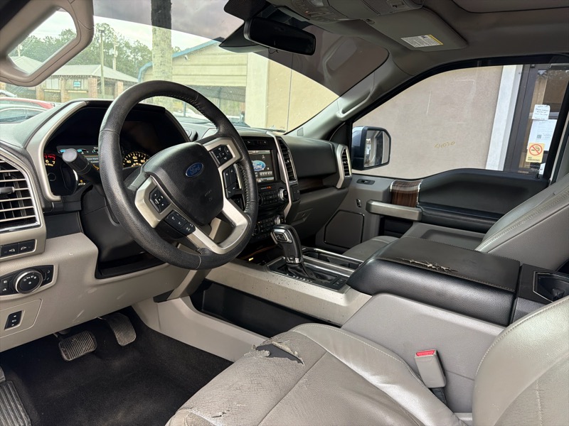 Ford F-150 Lariat 4WD SuperCrew 5.5' Box 2015