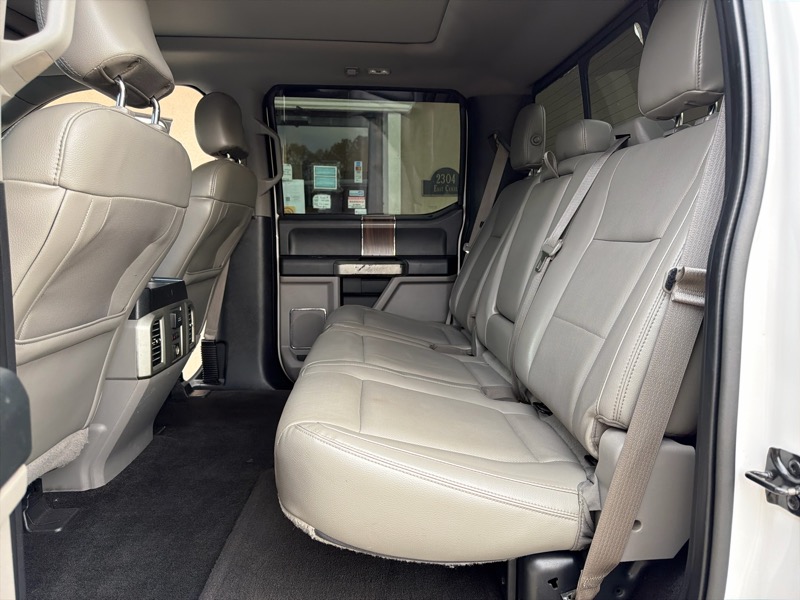 Ford F-150 Lariat 4WD SuperCrew 5.5' Box 2015