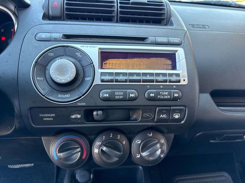 Honda Fit Sport 5-Speed AT 2008