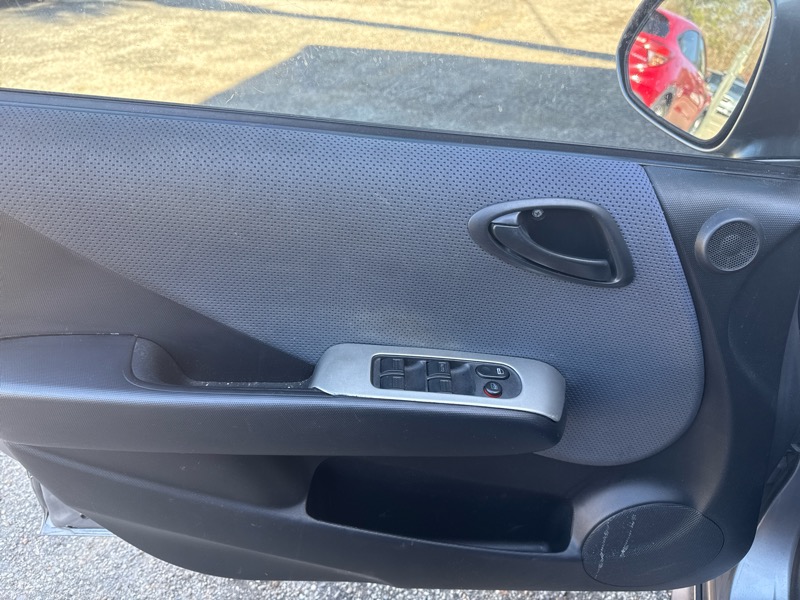 Honda Fit Sport 5-Speed AT 2008