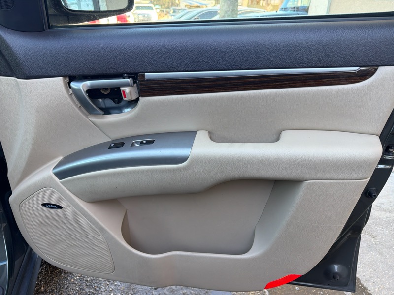 Hyundai Santa Fe Limited 2.4 FWD 2012