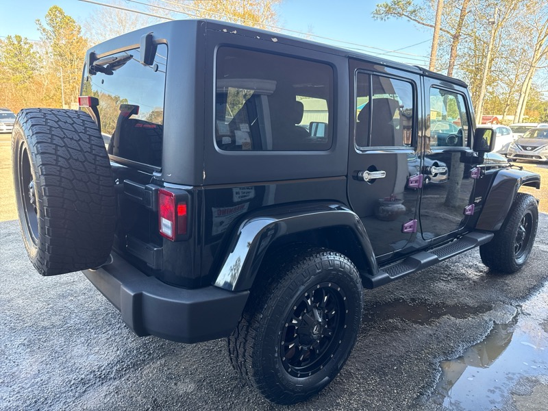 Jeep Wrangler Unlimited Sahara 4WD 2014