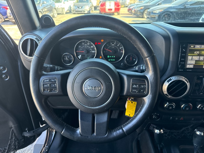 Jeep Wrangler Unlimited Sahara 4WD 2014