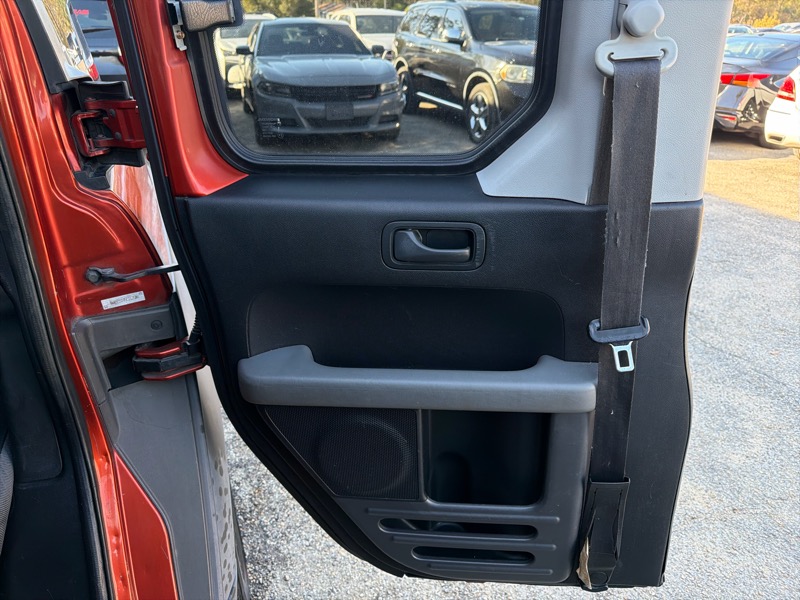 Honda Element EX 4WD 4-spd AT 2005