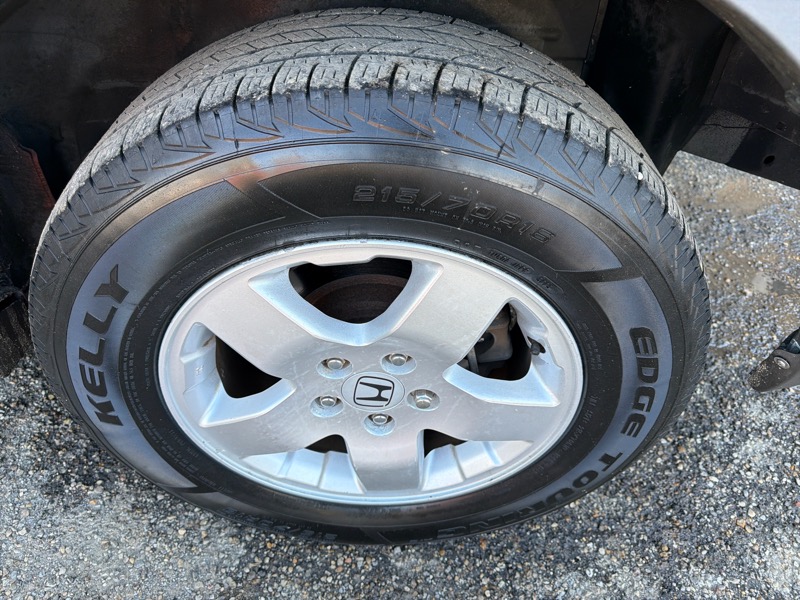 Honda Element EX 4WD 4-spd AT 2005