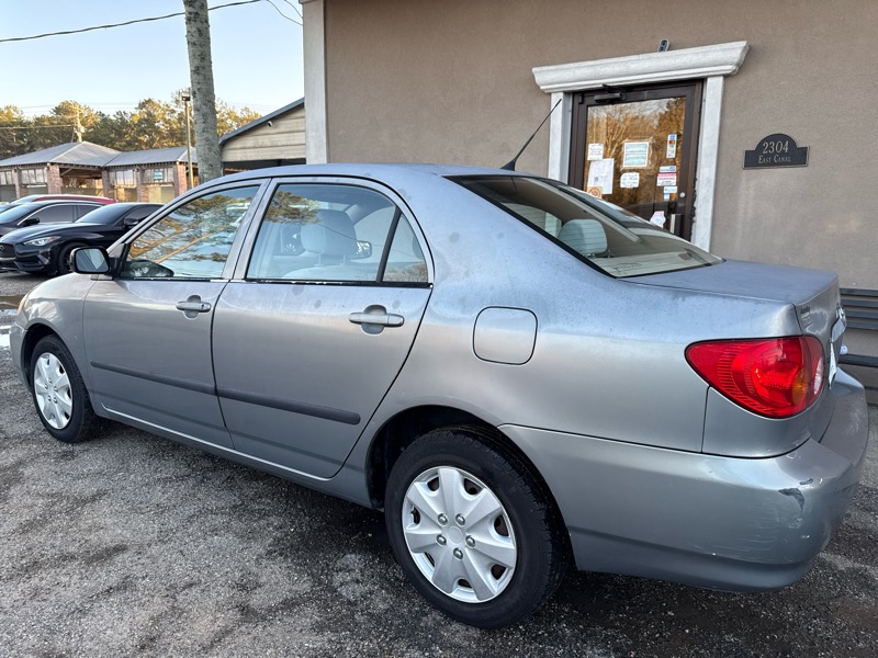 Toyota Corolla CE 2003