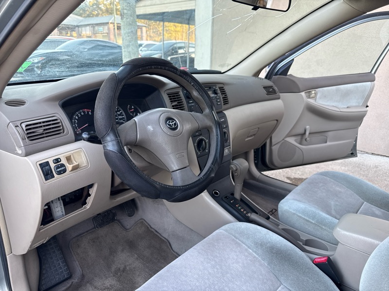 Toyota Corolla CE 2003