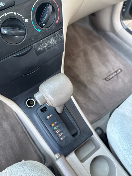 Toyota Corolla CE 2003