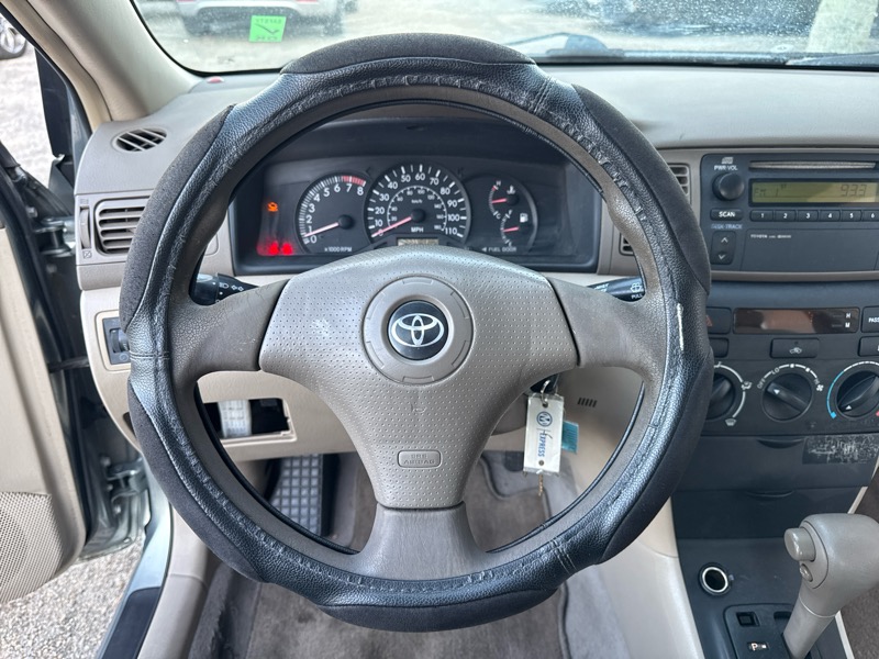 Toyota Corolla CE 2003