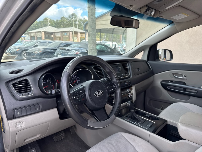 Kia Sedona L 2016