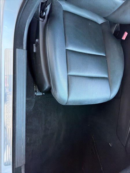 Mercedes-Benz C-Class C300 4MATIC Sport Sedan 2010