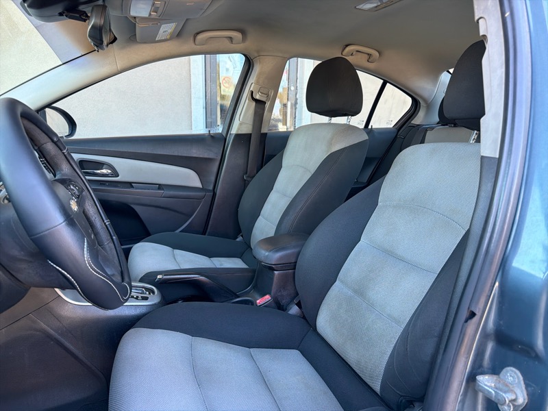 Chevrolet Cruze 2LS 2012